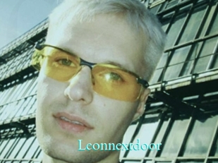 Leonnextdoor